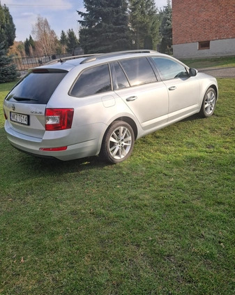 Skoda Octavia cena 43900 przebieg: 112000, rok produkcji 2016 z Kozienice małe 562